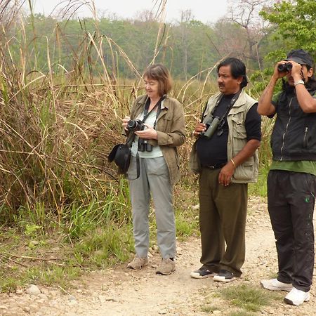 Chitwan Gaida Lodge - Animal Lovers & Birdwatchers Paradise Саураха Екстер'єр фото